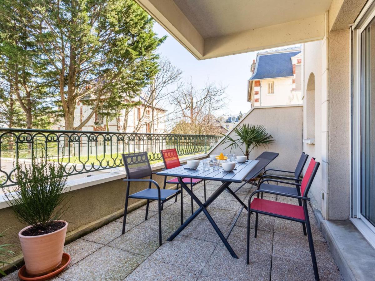 Apartment Montaigu By Interhome Cabourg Exterior photo
